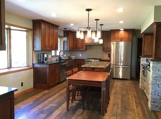 2361 Field Stone Ct, Mendota Heights, MN 55120