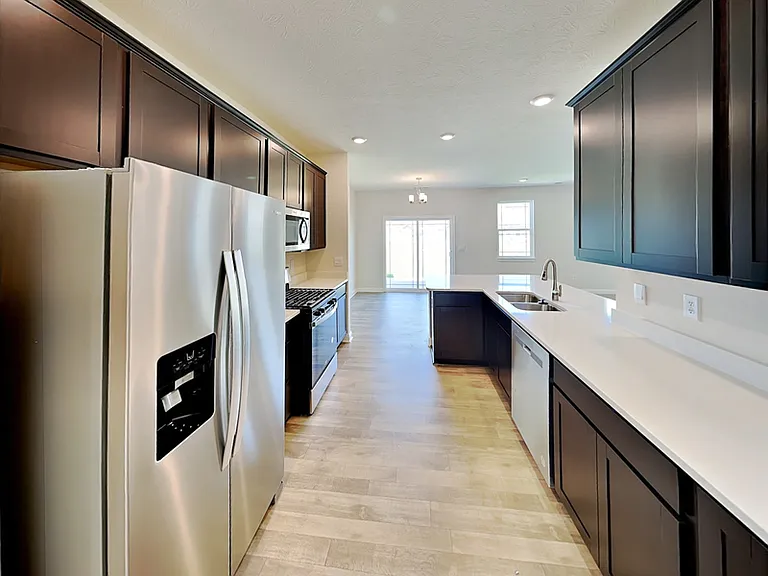 8842 Faulkner Dr — Photo 5