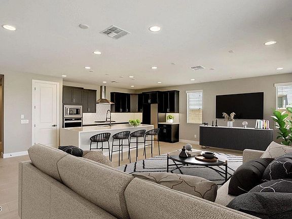2nd image of 21440 E KINGBIRD Drive