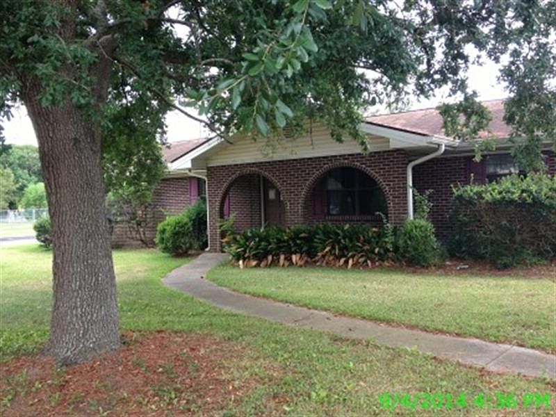 1st image of 4020 Scovel Ave