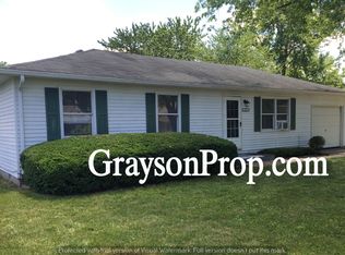 171 Schaefer Ct S, Hope, IN 47246