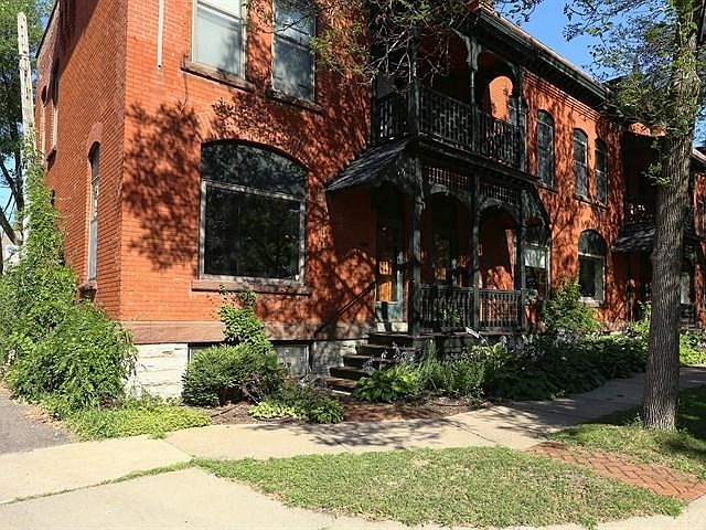 1st image of 97 Leech St #97
