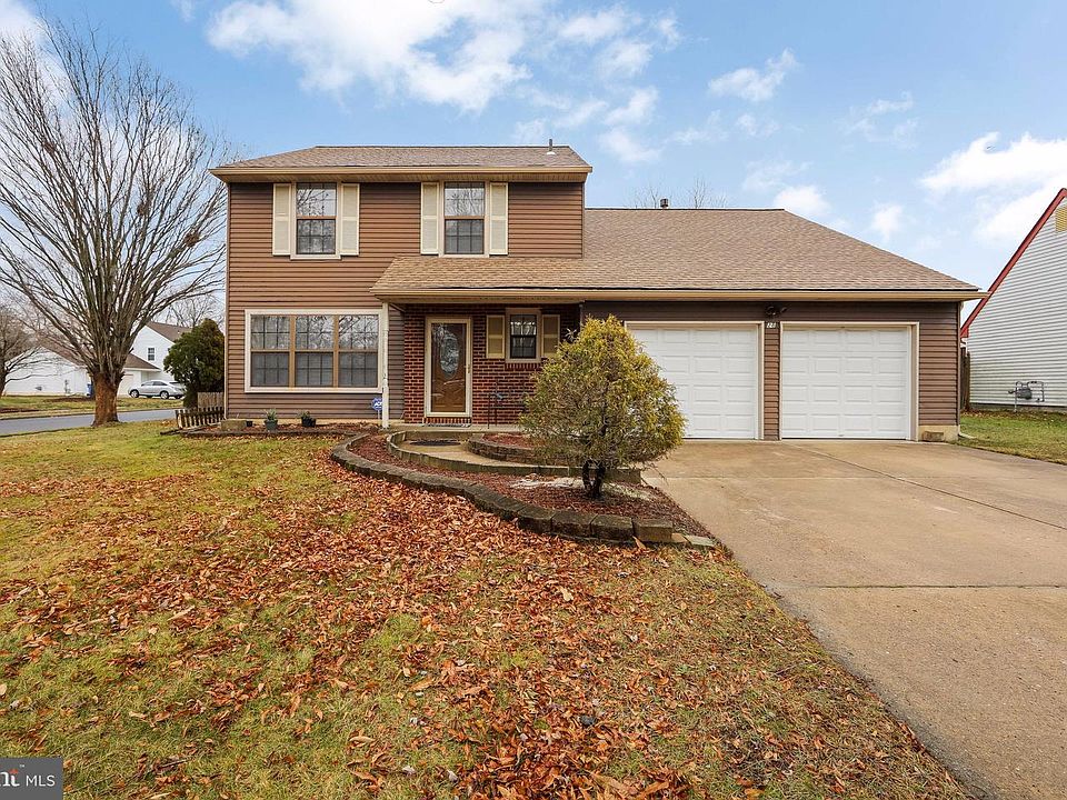 1st image of 28 Inskeep Ct