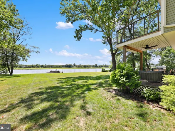 1 S Kennedy Way, Willingboro, NJ 08046