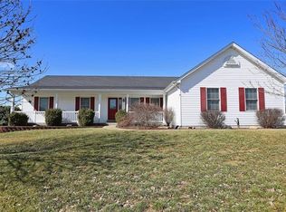 1601 Highland View Ct, Wentzville, MO 63385