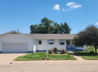502 15th Ave, Franklin, NE 68939