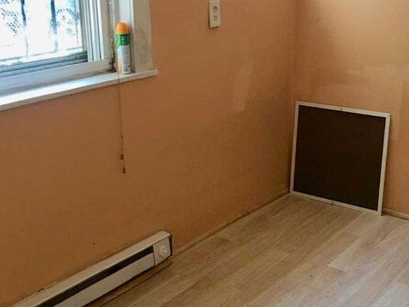 2nd image of 2411 E Allegheny Ave #1