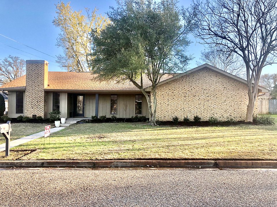 1st image of 506 Brookwood Dr