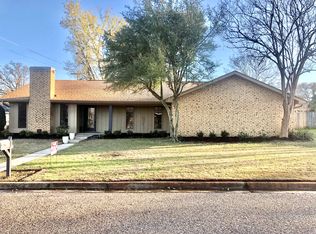 506 Brookwood Dr, Mount Pleasant, TX 75455