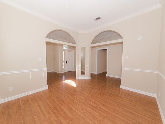 5th image of 7406 Waterwood Dr