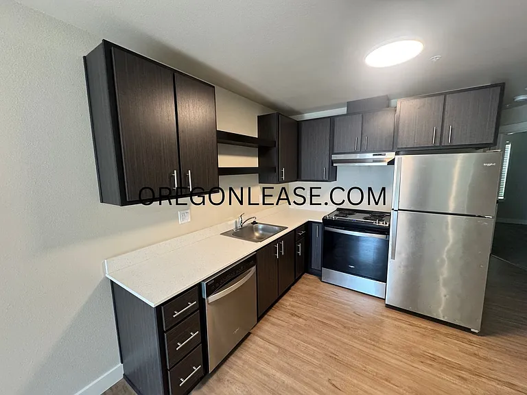 4040 Horace St #4 — Photo 4