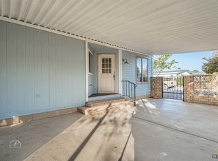 5311 Fern Brook Way, Bakersfield, CA 93313