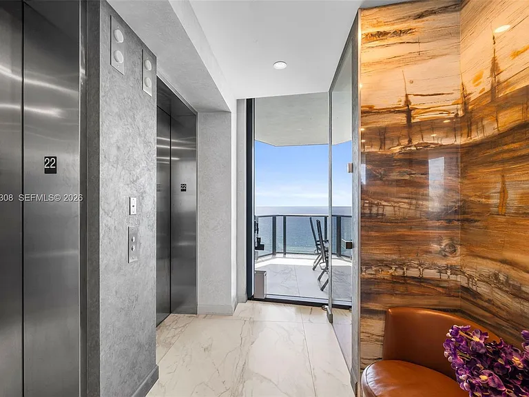 18555 Collins Ave #2201 — Photo 2