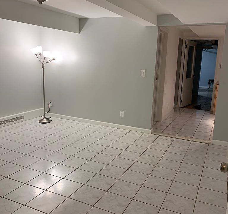 2nd image of 2447 Hering Ave