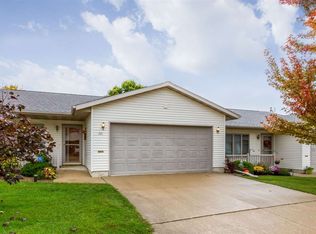 721 Southlawn Ter, Oelwein, IA 50662