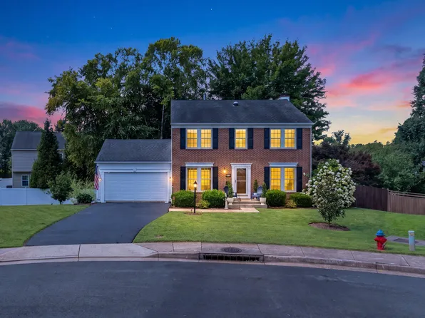 6517 Beechnut Cir, Warrenton, VA 20187