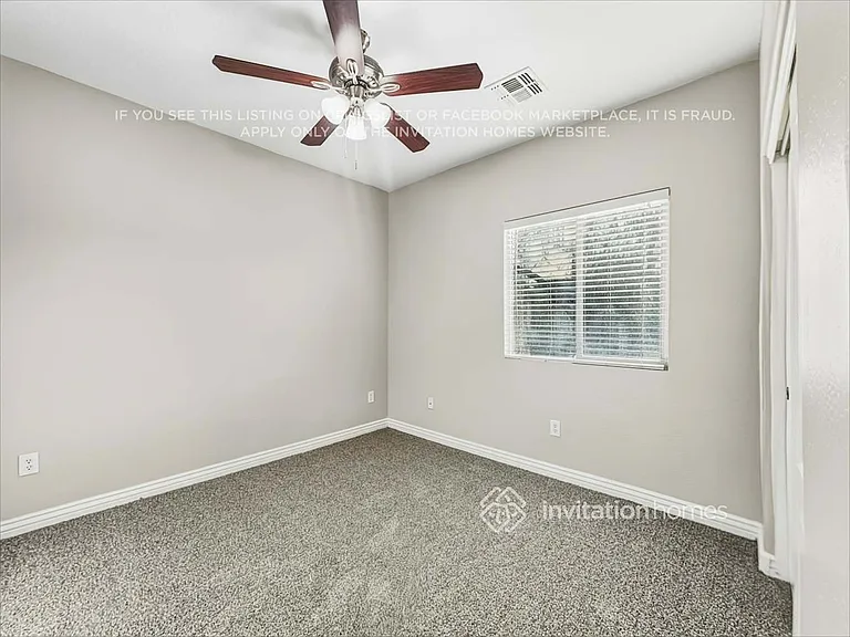 229 S Trenton — Photo 15
