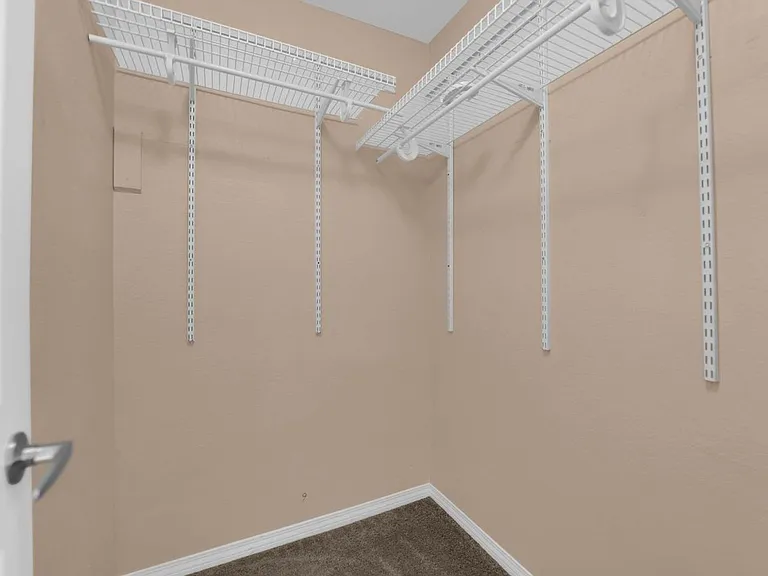 7330 Phlox Rd — Photo 12