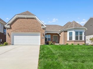 5475 Timberhill Dr, Hamilton, OH 45011