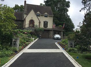 20 Byram Shore Rd, Greenwich, CT 06830