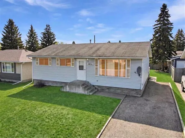 5804 E 48th St, High Prairie, AB T0G 1E0