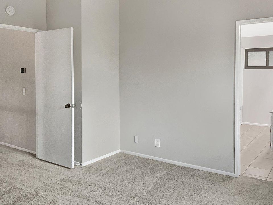 1st image of 35270 Gatu Ct