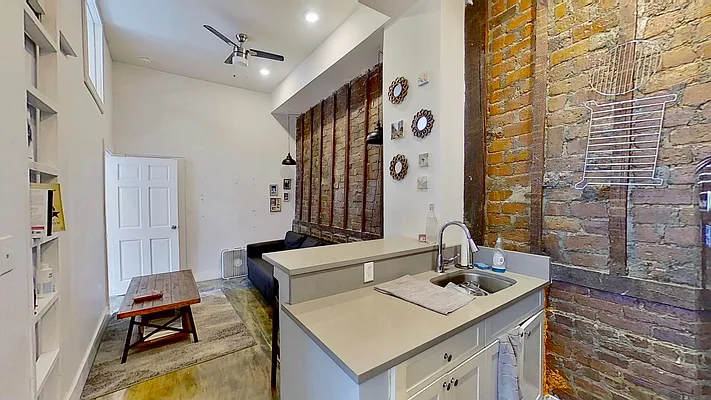 Rented by 585 Evergreen Avenue, LLC | media 8