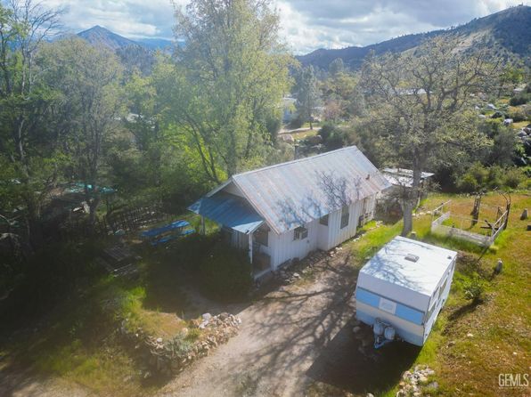 251 Woodland Dr, Wofford Heights, CA 93285