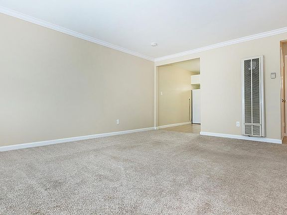 2nd image of 1103-1129 Fresno St #1129-H