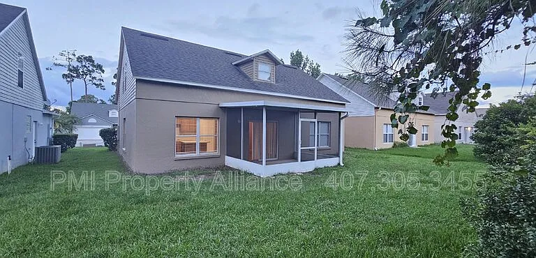 4212 Forest Island Dr — Photo 22