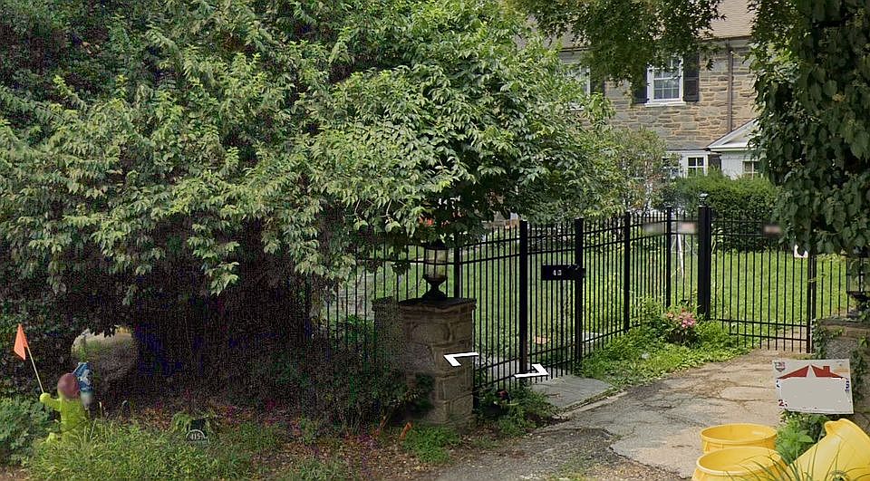 2nd image of 415 Montgomery Ave