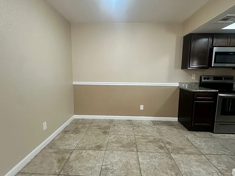 Cedar Creek Condominiums — Photo 63