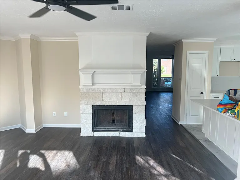 8023 Carmel Cir — Photo 8