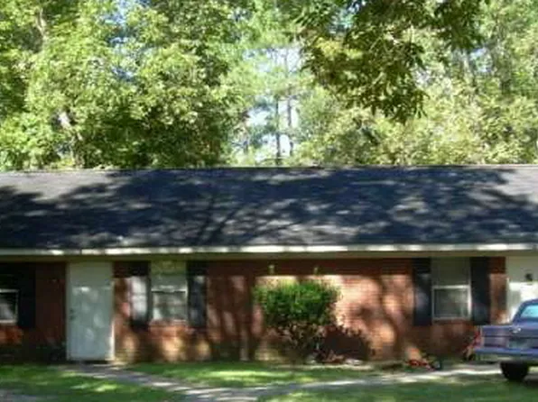 1127 University St #B, Albany, GA 31707