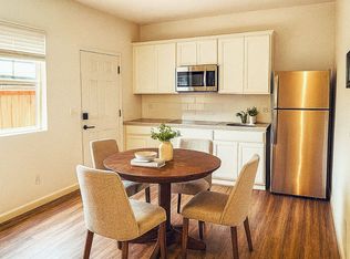 3065 Newfoundland Dr #2, Roseville, CA 95747