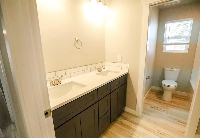 3003 E 36th Ave #1 — Photo 11