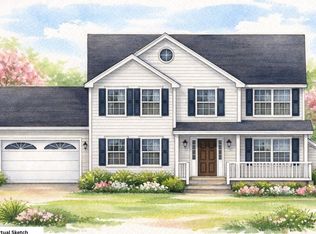 487 Salmon Falls Rd, Rochester, NH 03868