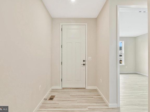 2nd image of 141 Poe Dr