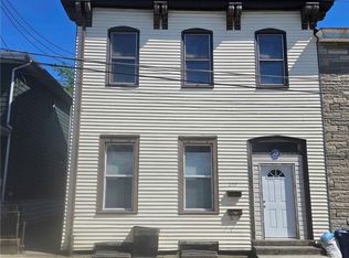 2117 Eggers St, Pittsburgh, PA 15212