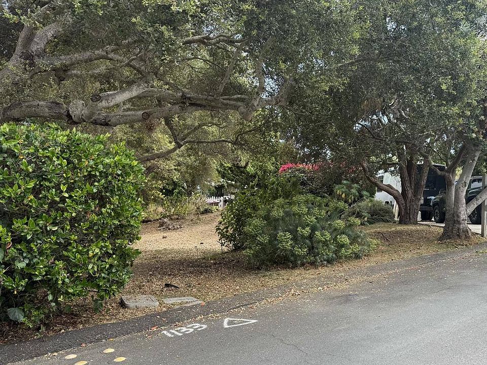 1st image of 700 Concha Loma Dr