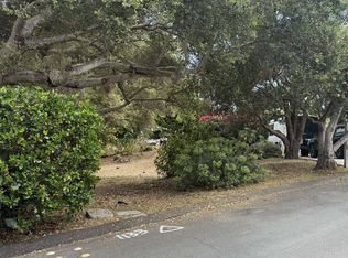 700 Concha Loma Dr, Carpinteria, CA 93013