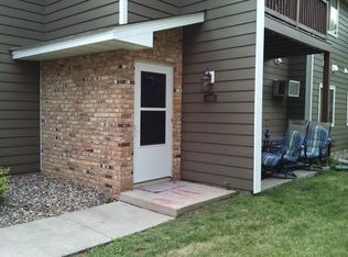 4492 Cinnamon Ridge Trl #A, Eagan, MN 55122