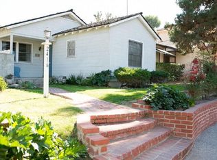 2416 Pine Ave, Manhattan Beach, CA 90266