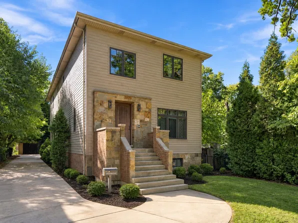 1705 W 99th St, Chicago, IL 60643