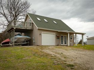 21449 S Sail A Way Dr, Overbrook, KS 66524