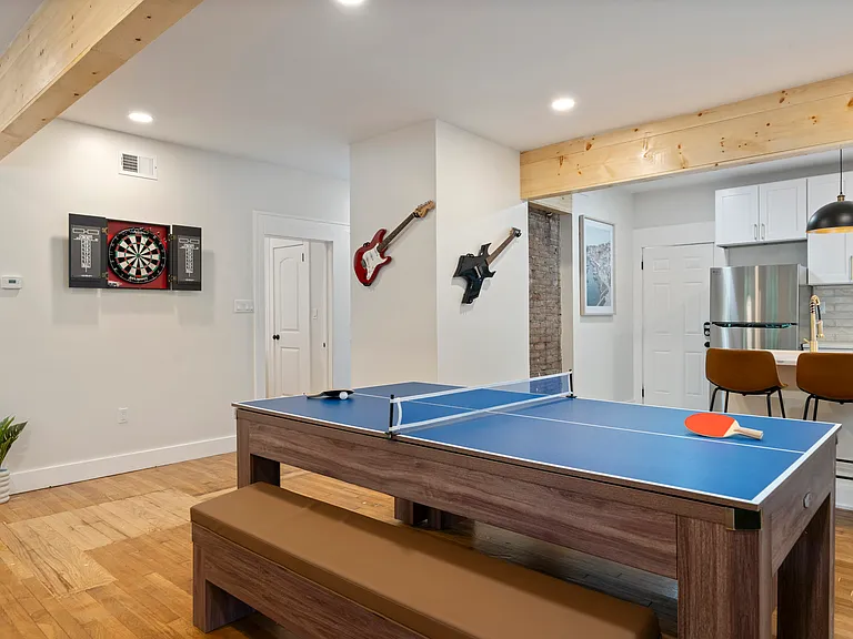 9400 Clifton Blvd #1 — Photo 22