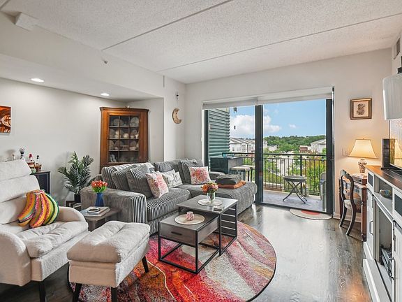 2nd image of 6420 Double Eagle Dr Unit 409