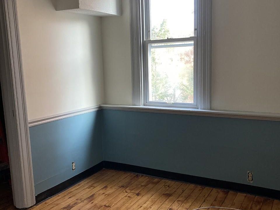 2nd image of 1120 N Euclid Ave APT 3