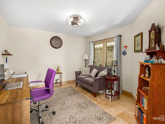 5th image of 0N682 Chelsea Cir