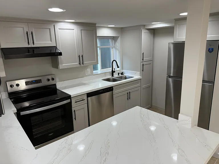 7610 Rainier Dr — Photo 8